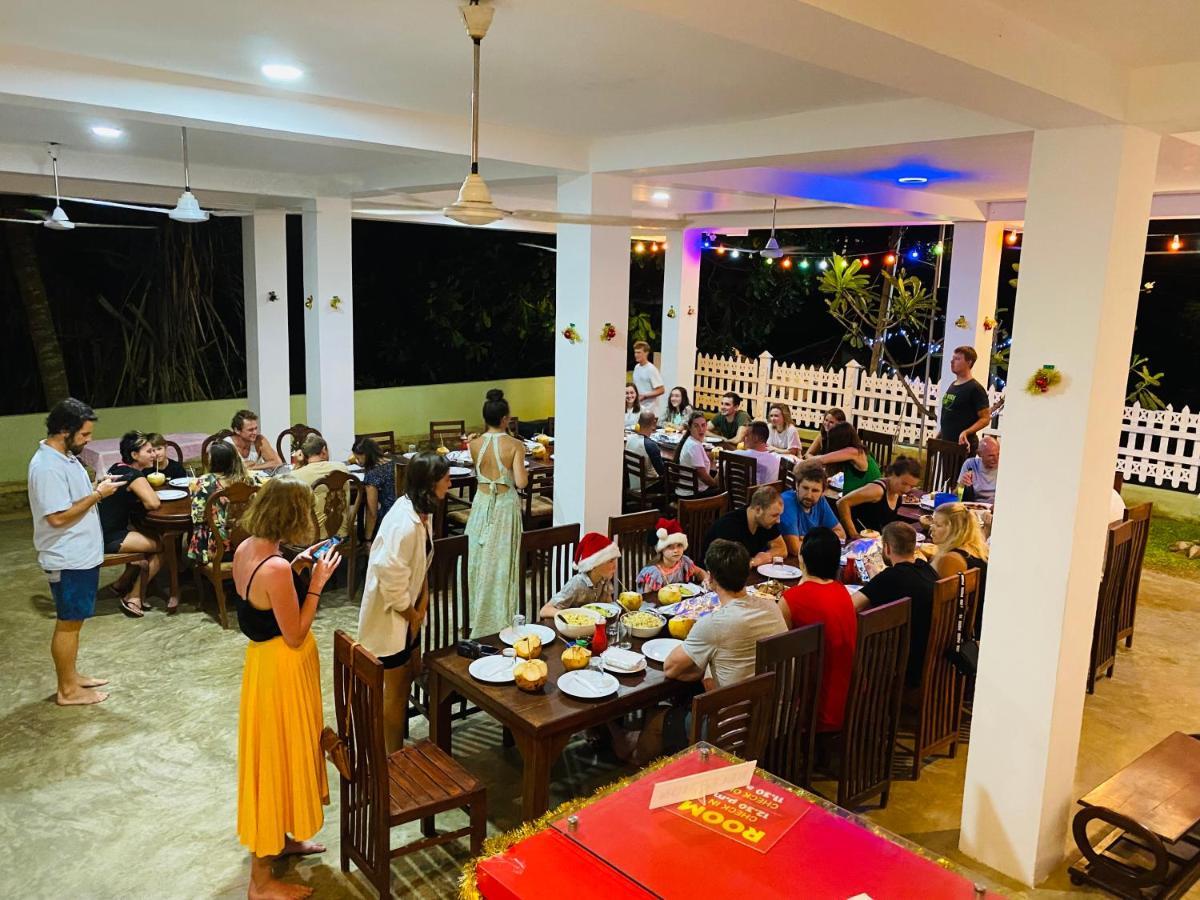 מטרה Moon Bridge Beach Resort מראה חיצוני תמונה